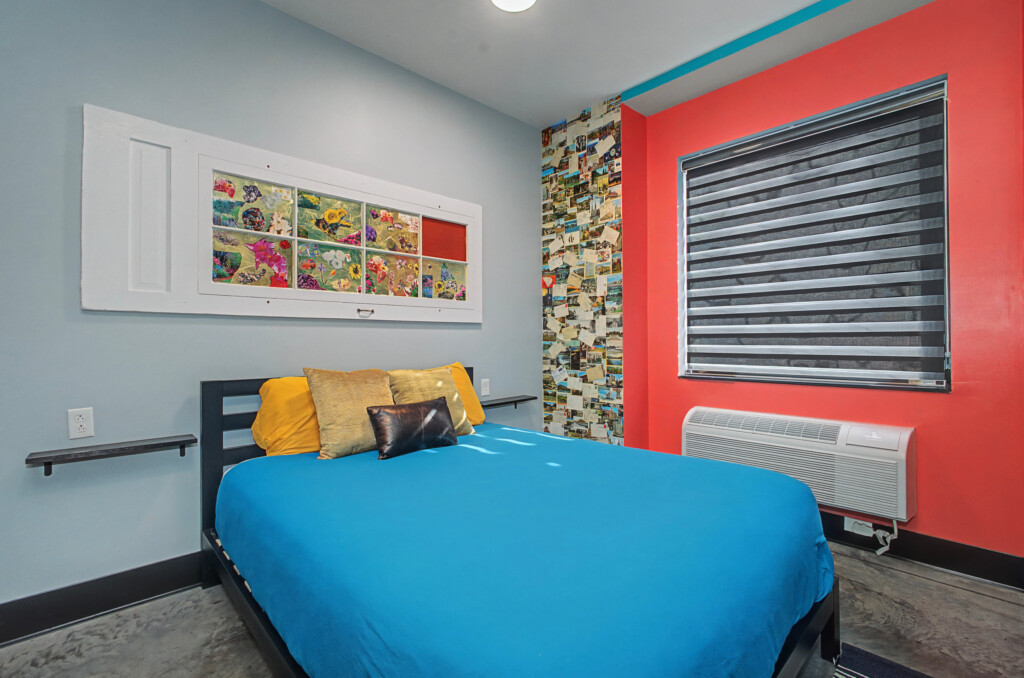 Private queen bedroom 1