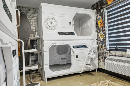 Sleep pod room for 6